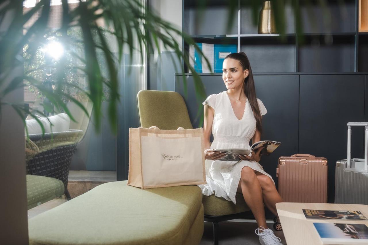 Boutique Hotel Shell 부드바 외부 사진